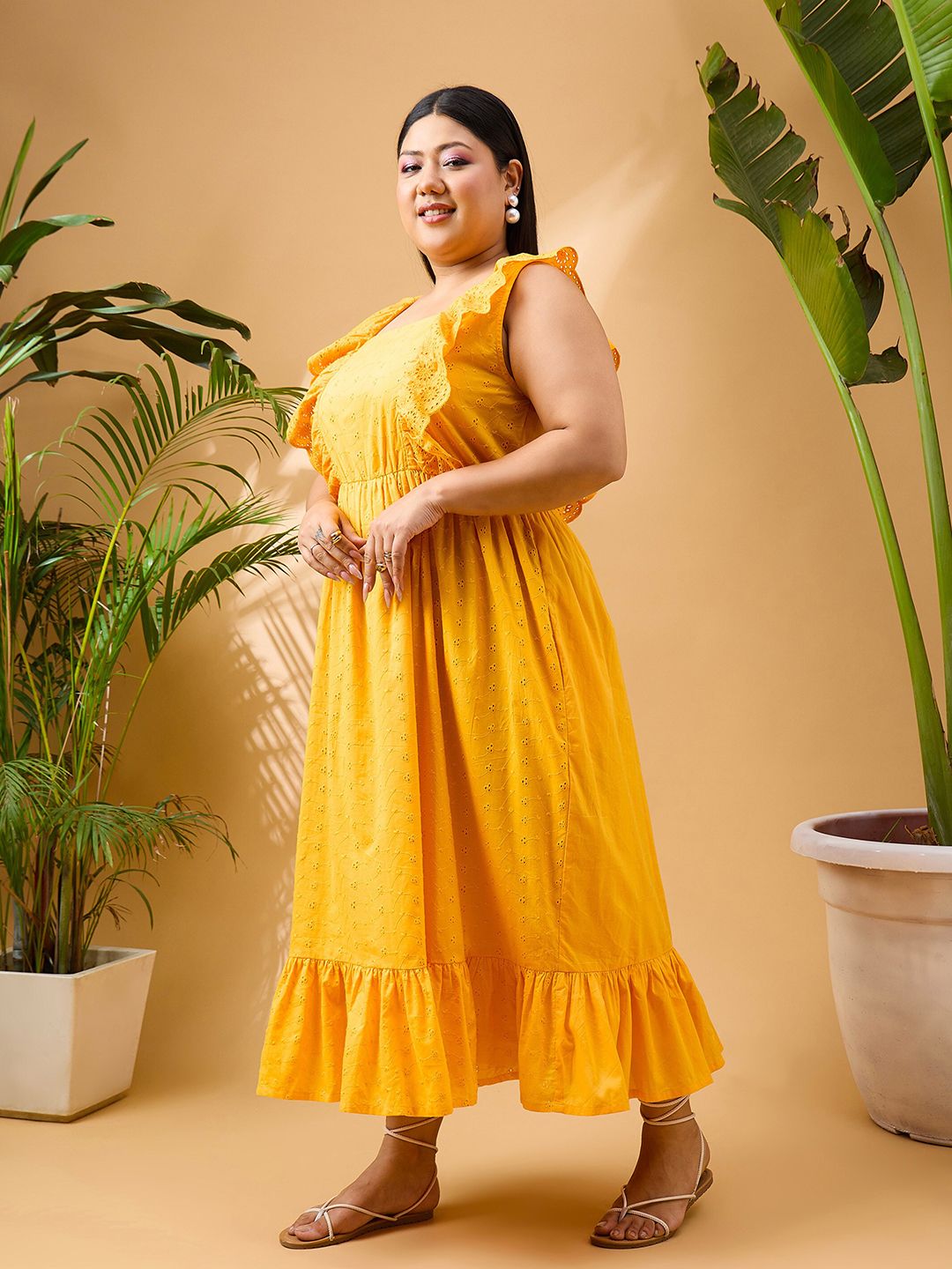 SASSAFRAS Curve Plus Size Fit & Flare Pure Cotton Midi Dress