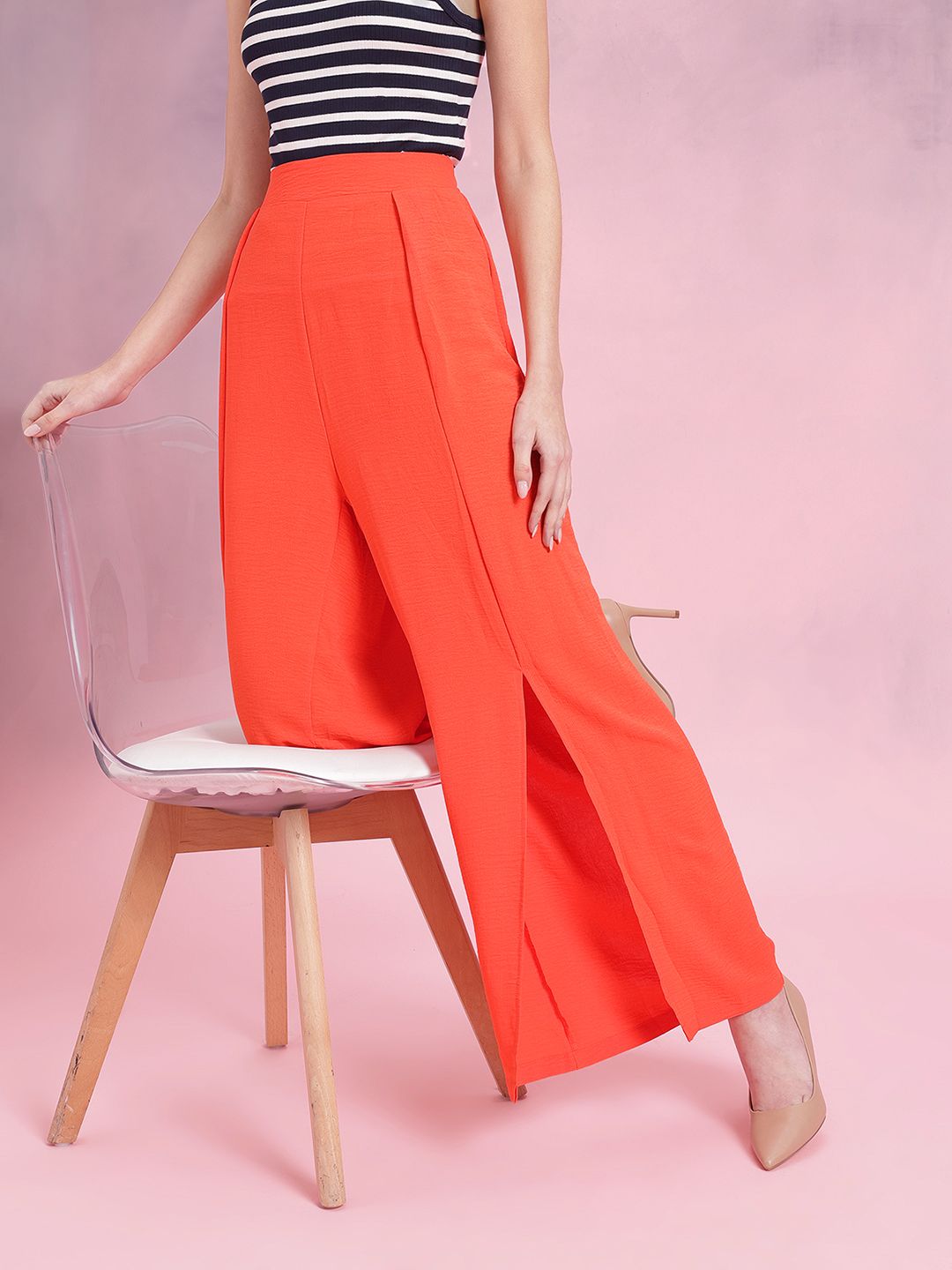 DressBerry Women Mid-Rise Flared Fit Pleated Detail Parallel Trousers with Front Slits