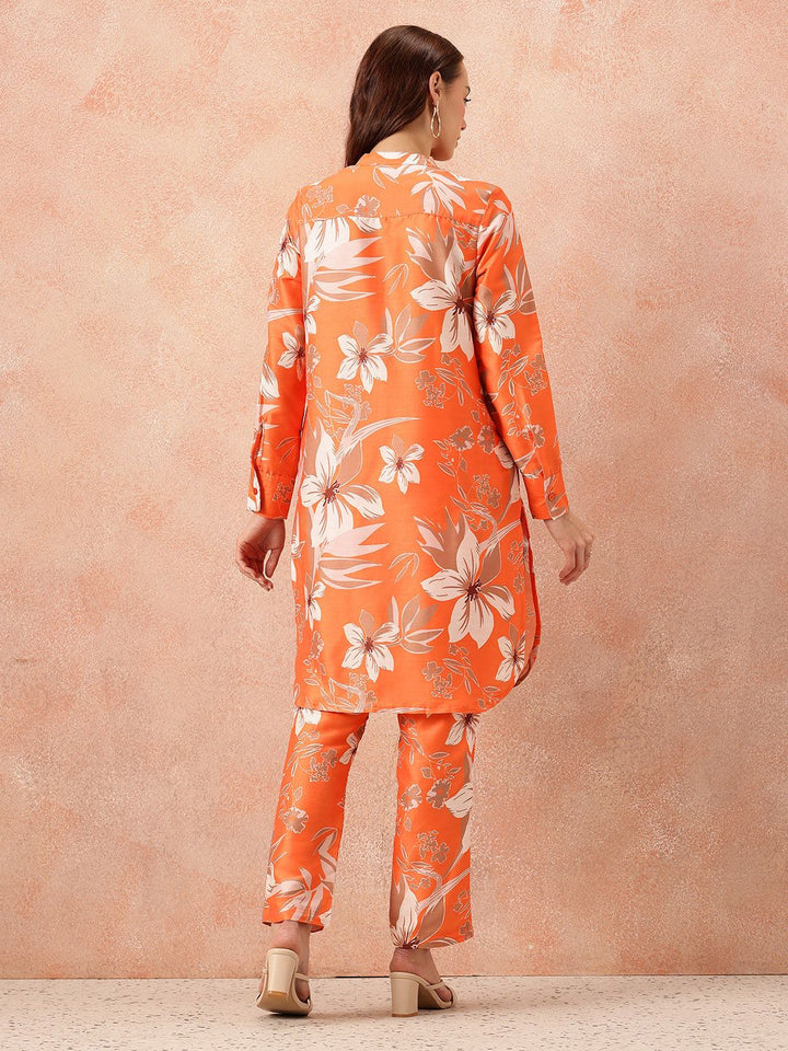 all about you Floral Printed Mandarin Collar Straight Kurta with Trousers