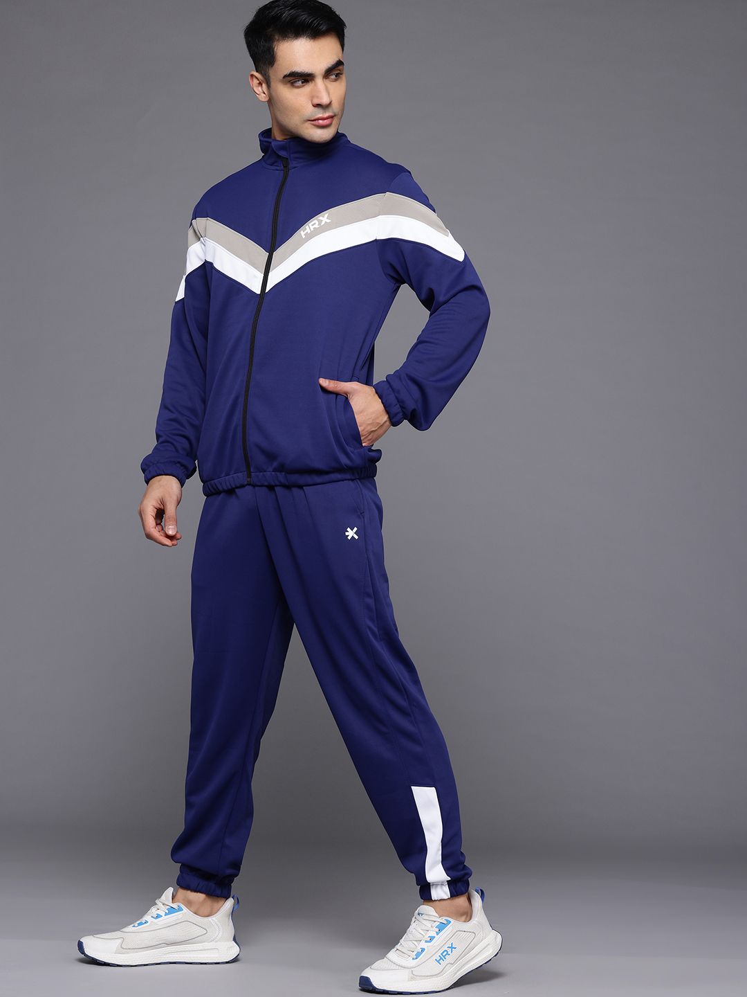 HRX by Hrithik Roshan Chevron Printed Rapid-Dry Running Zip-Up Tracksuit