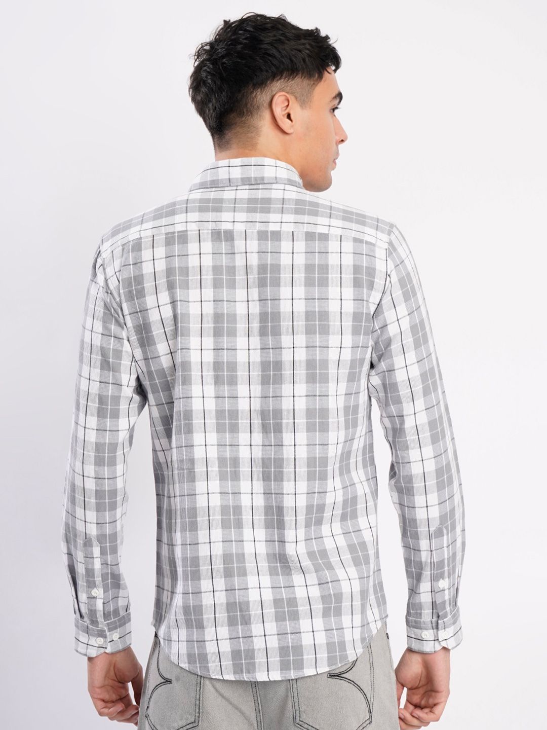 Bene Kleed Men Buffalo Checked Spread Collar Pure Cotton Casual Shirt
