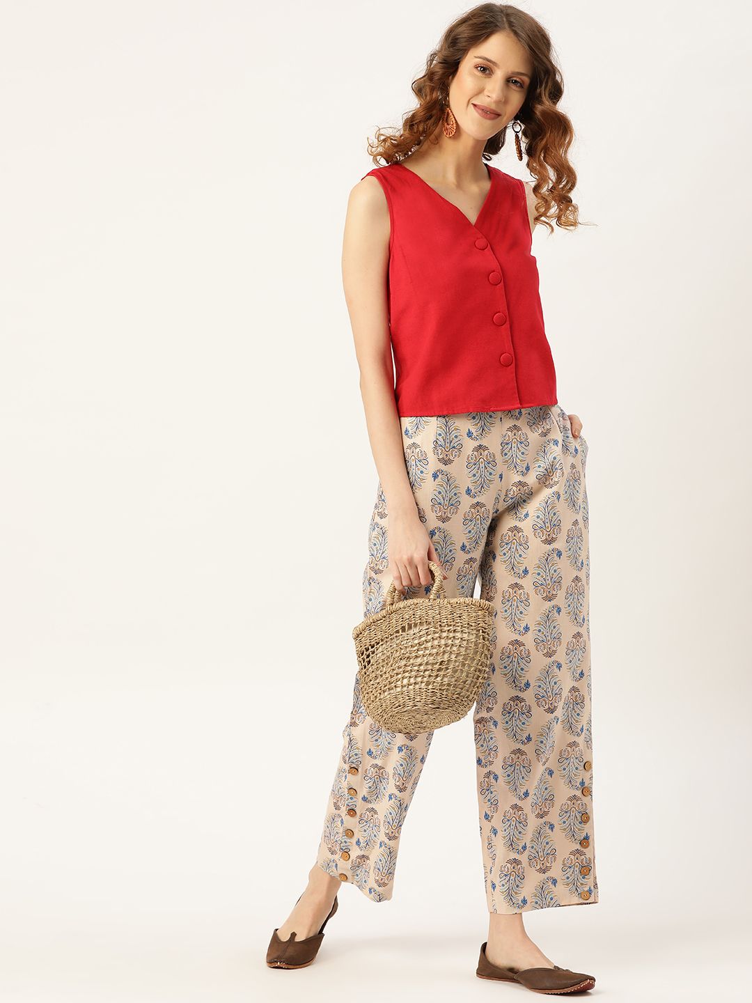 Shae by SASSAFRAS Women Beige & Blue Loose Fit Printed Regular Trousers