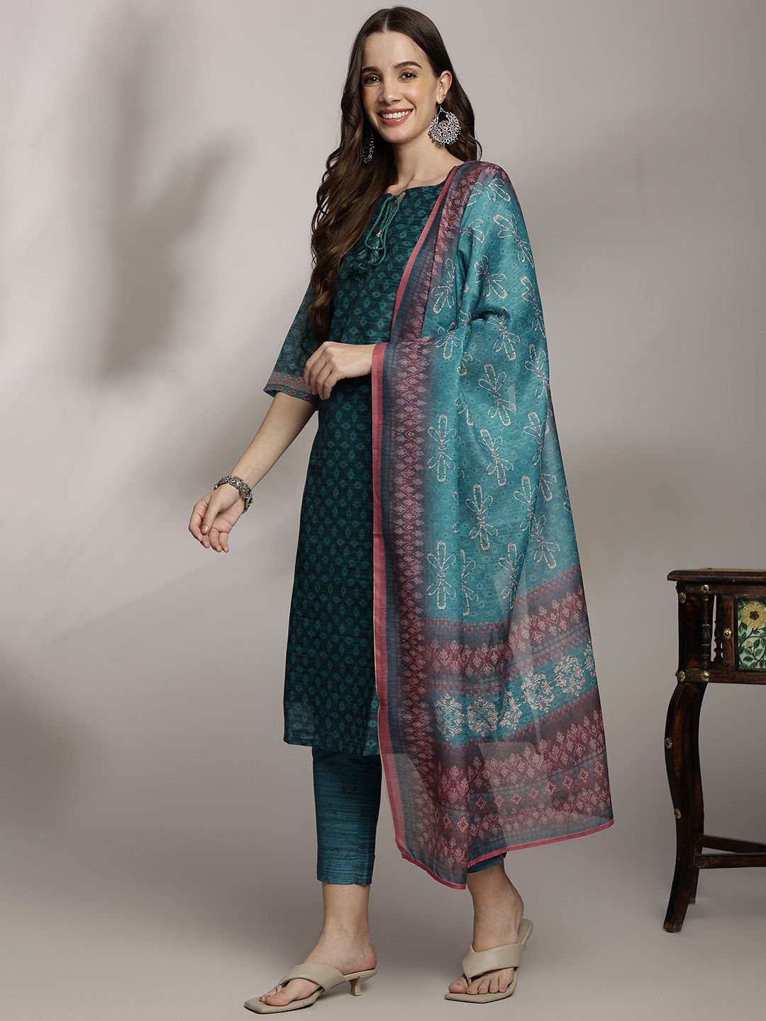 Anouk Women Printed Kurta with Trousers & Dupatta