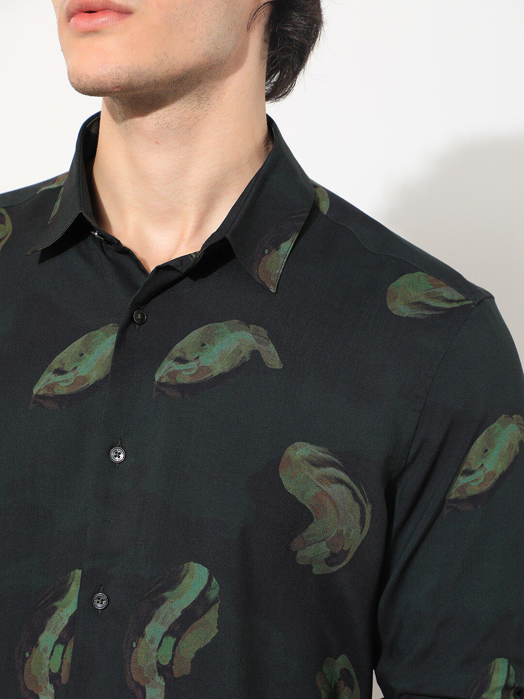 RARE RABBIT Men Inari Slim Fit Abstract Printed Shirt