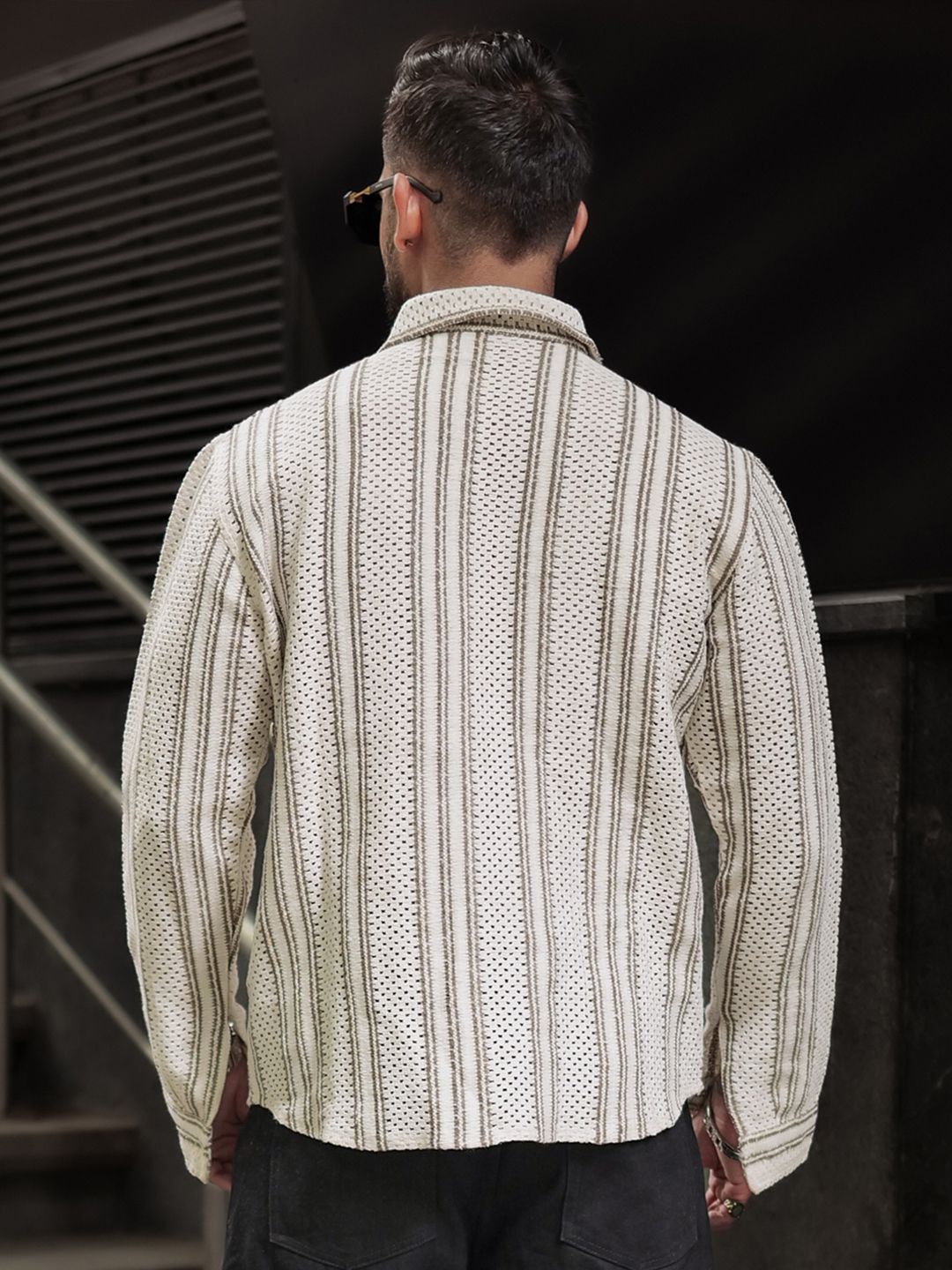 Powerlook Men Spread Collar Vertical Striped Casual Shirt