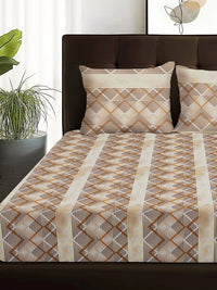 Story@home Arena Brown & White Geometric Printed 180 TC Queen Bedsheet & 2 Pillow Covers