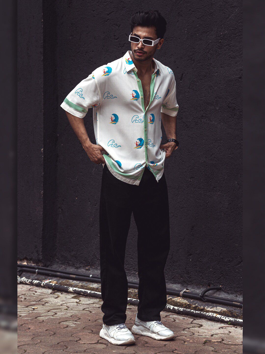 Powerlook India Slim Fit Conversational Printed Casual Oversized Shirt