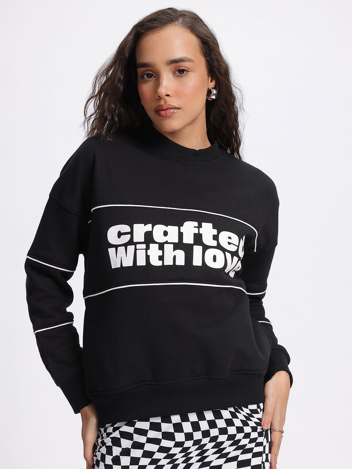 DressBerry Limitless Love Printed Sweatshirt