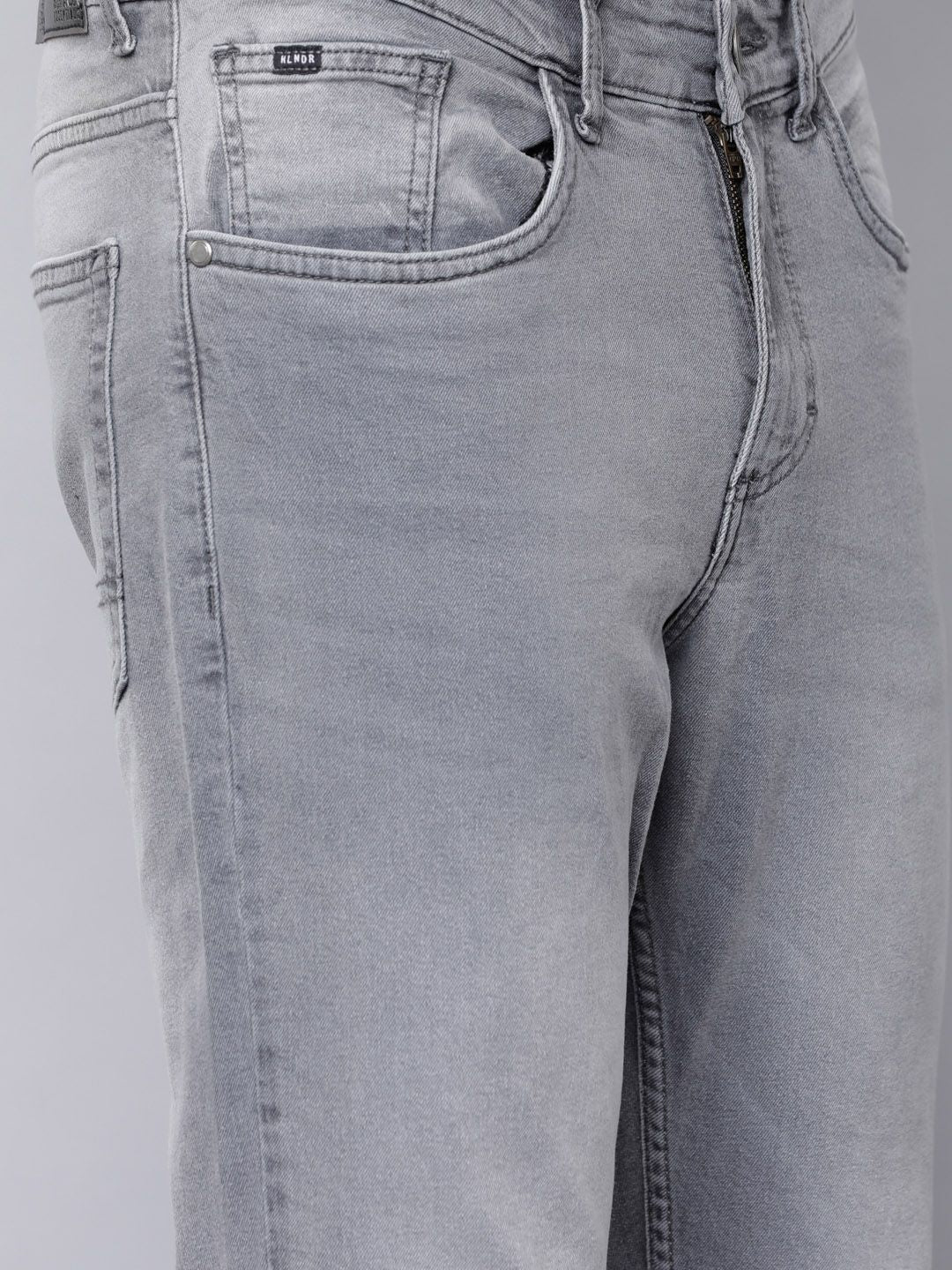 Highlander Men Grey Tapered Fit Mid-Rise Clean Look Jeans Regingable
