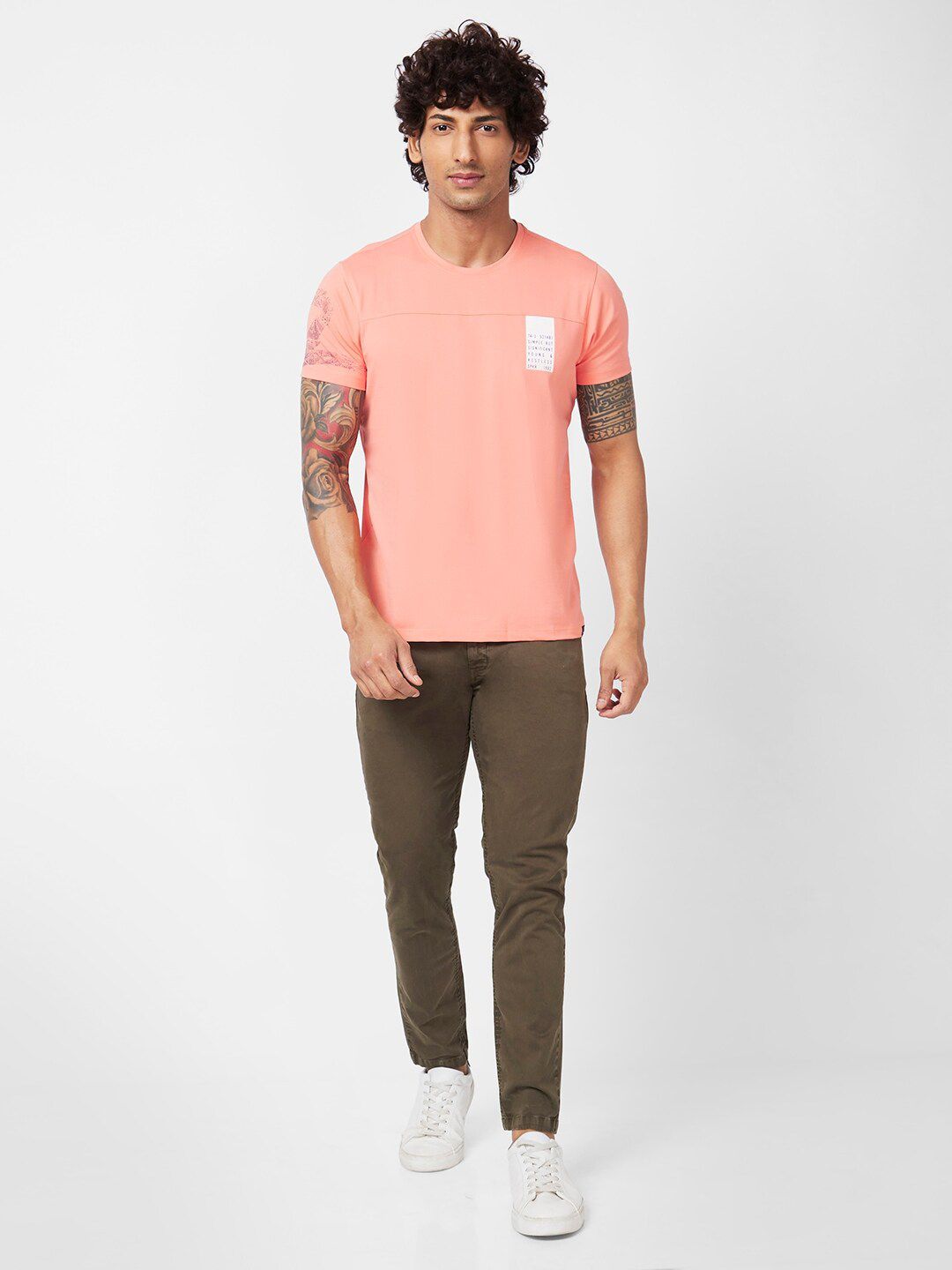 SPYKAR Typography Printed Slim Fit Casual T-Shirt