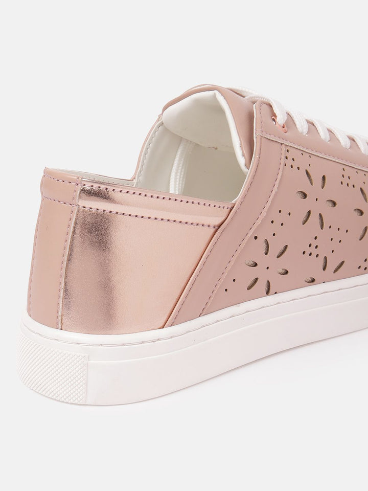 DressBerry Women Colourblocked Sneakers
