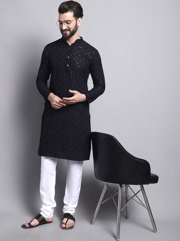 SOJANYA Geometric Embroidered Sequence Mandarin Collar Pure Cotton Kurta