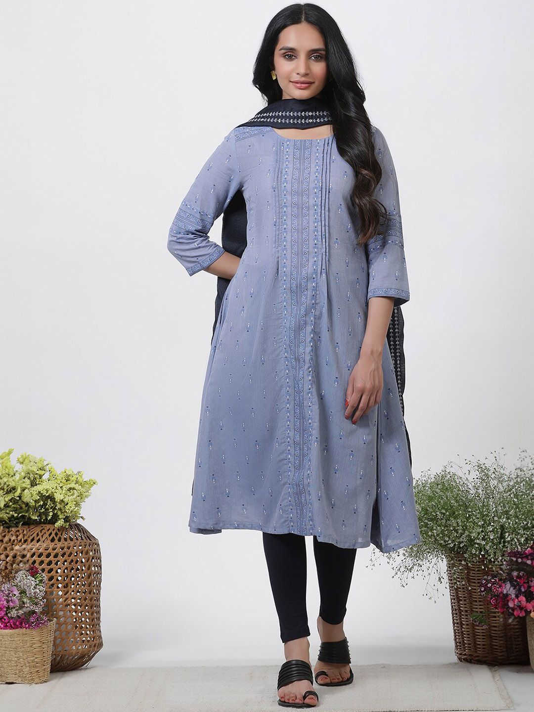 W Floral Embroidered Regular Thread Work Pure Cotton Kurta With Dupatta