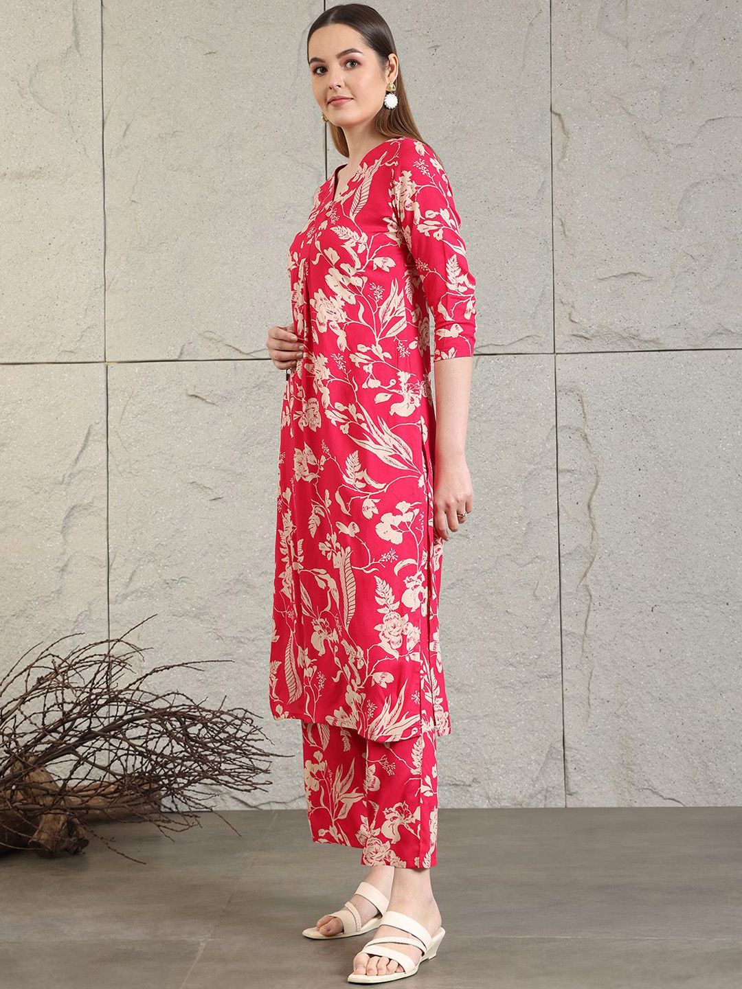 KALINI Women Floral Printed Regular Kurta with Palazzos
