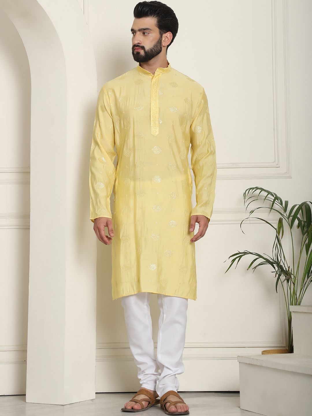 SOJANYA Kurta Lurus Sutera Berhias Geometrik Kolar Mandarin Kapas