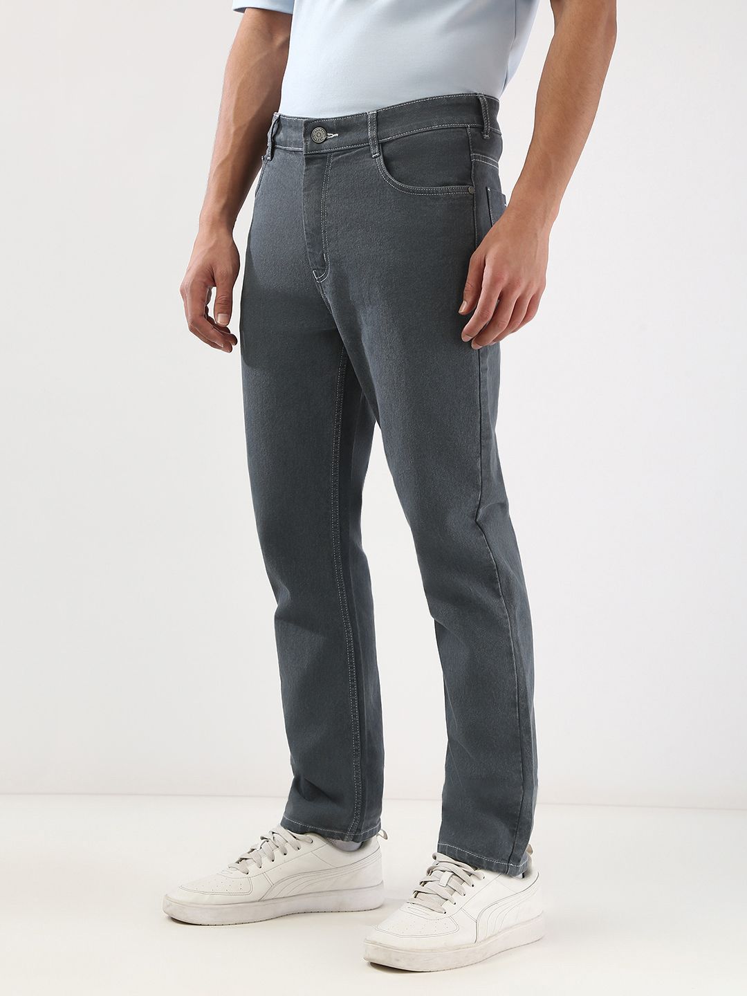 Urbano Fashion Men Straight Fit Mid-Rise Stretchable Jeans