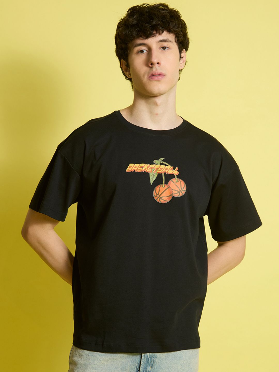 Bene Kleed Men Printed Extended Sleeves Applique T-shirt