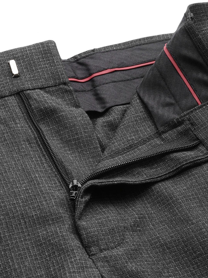 Park Avenue Men Checked Formal Trousers