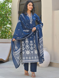 Varanga Women Floral Printed Regular Kurta with Trousers & With Dupatta