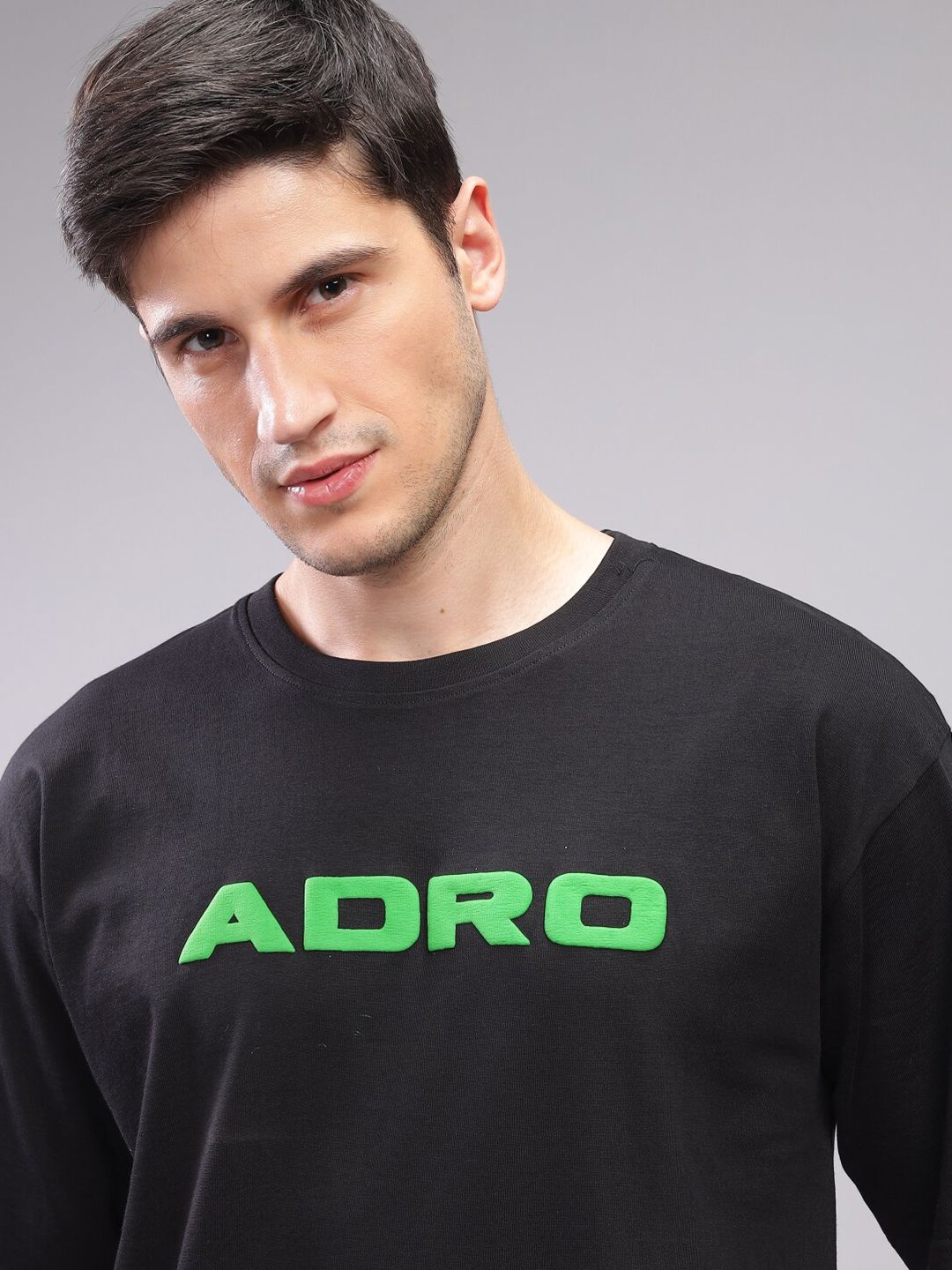 ADRO Men Typography Printed Pockets T-shirt