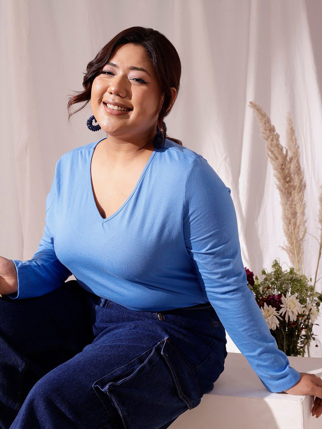 CURVY STREET Plus Size V-Neck Cotton T-shirt