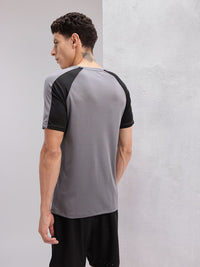 HRX by Hrithik Roshan Typography Printed Rapid-Dry Training T-shirt with Panelling Detail