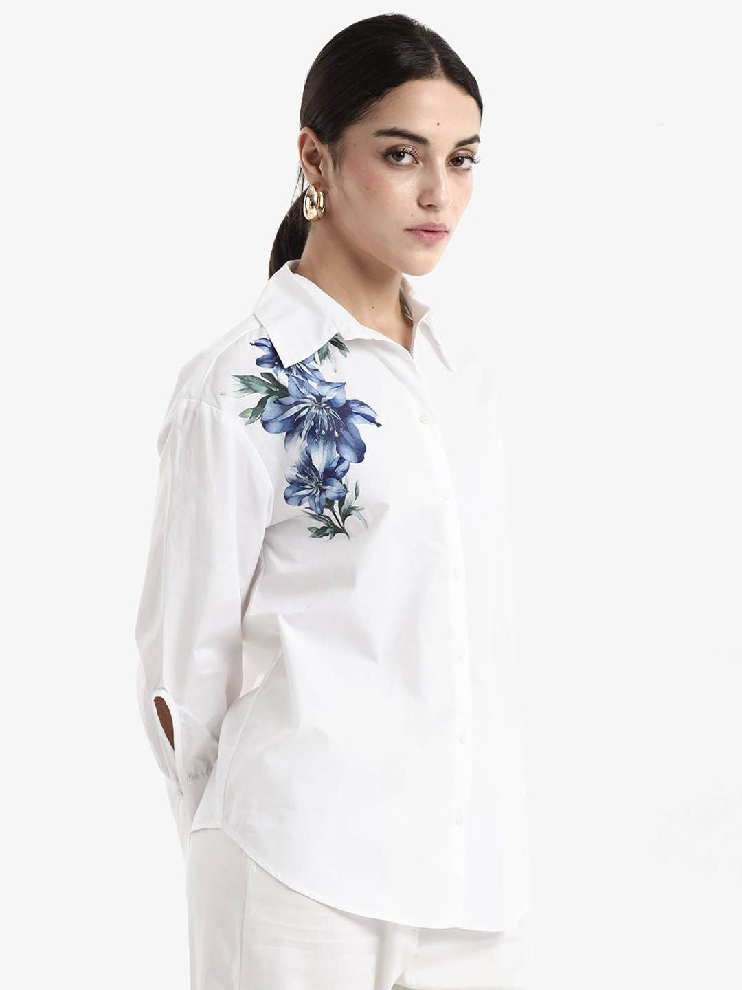 RAREISM Women Floral Printed Spread Collar Casual Shirt