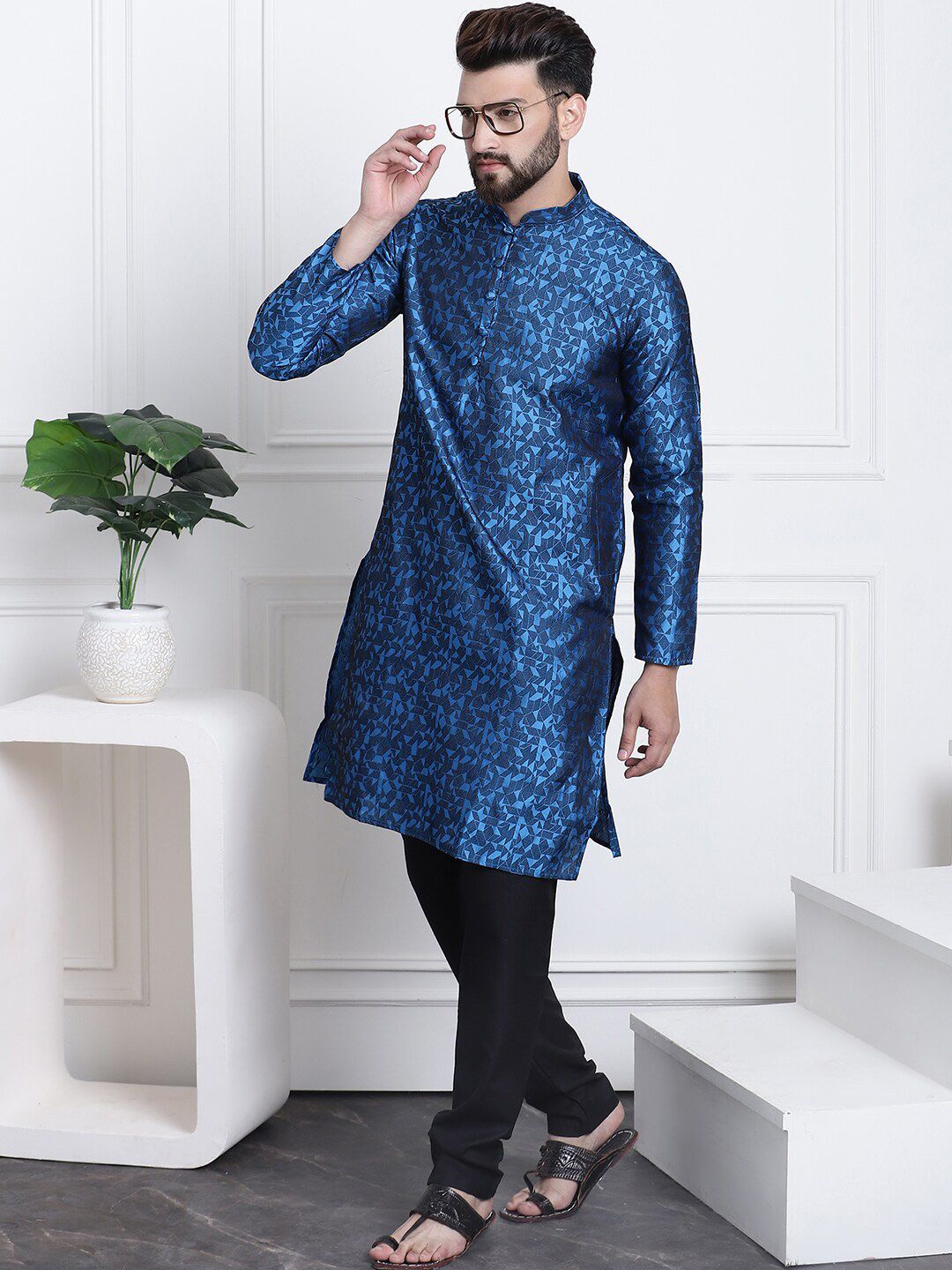 SOJANYA Kurta Kolar Mandarin Rekaan Tenun Geometrik