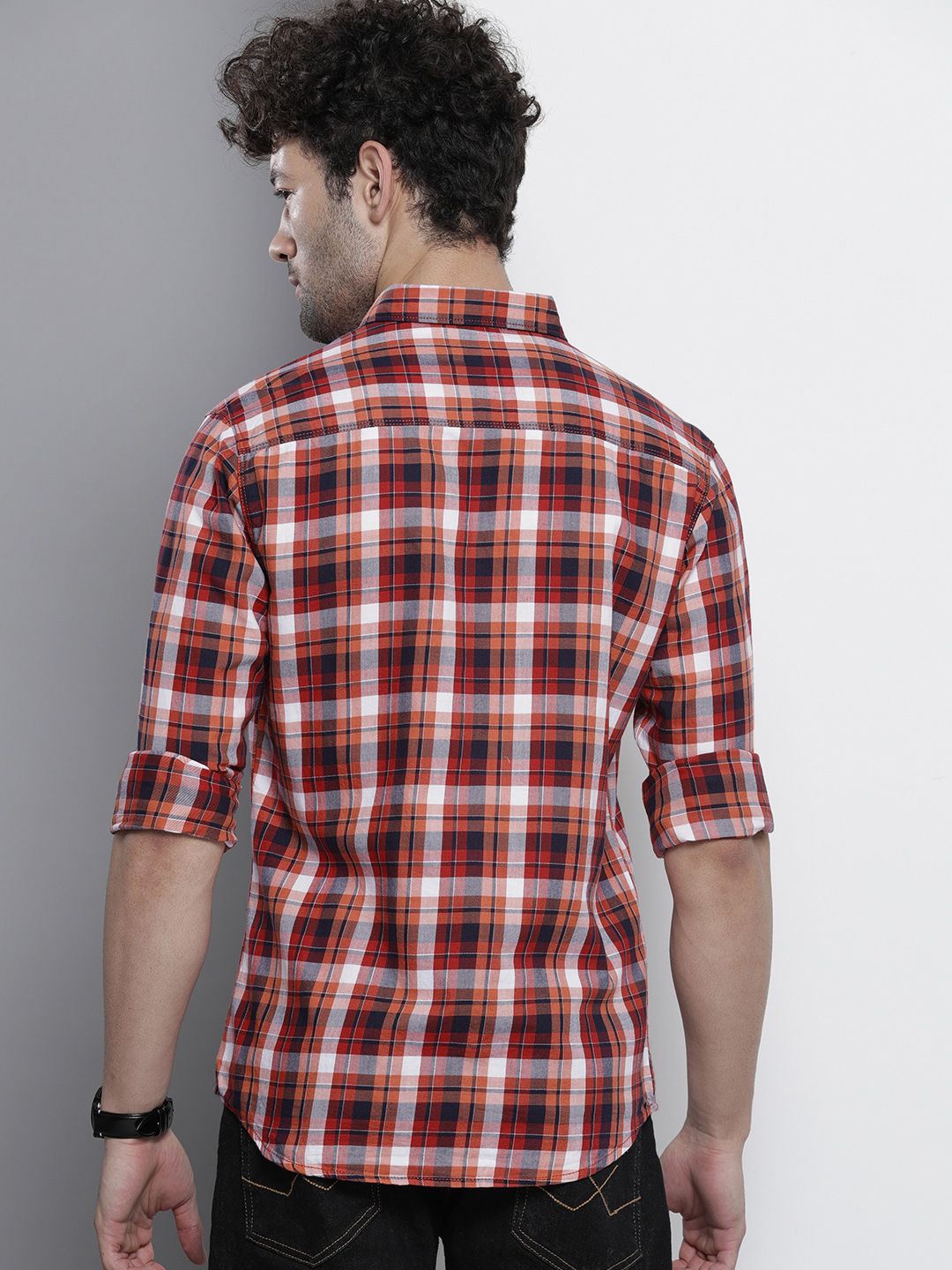 The Indian Garage Co Men Slim Fit Cotton Checked Casual Shirt