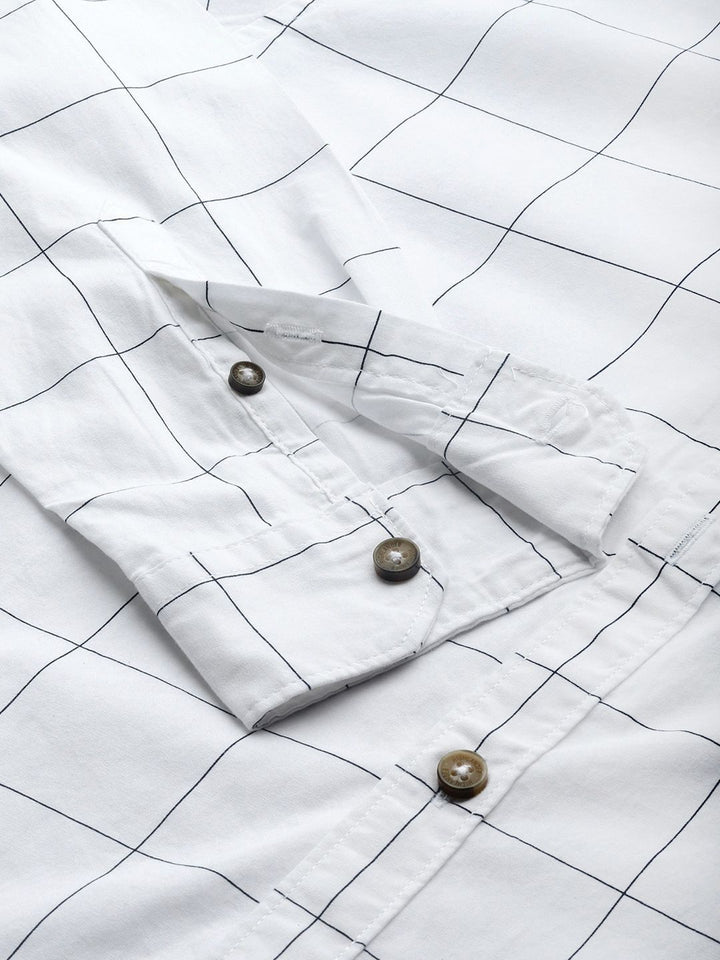 HIGHLANDER Men White & Blue Slim Fit Checked Casual Shirt