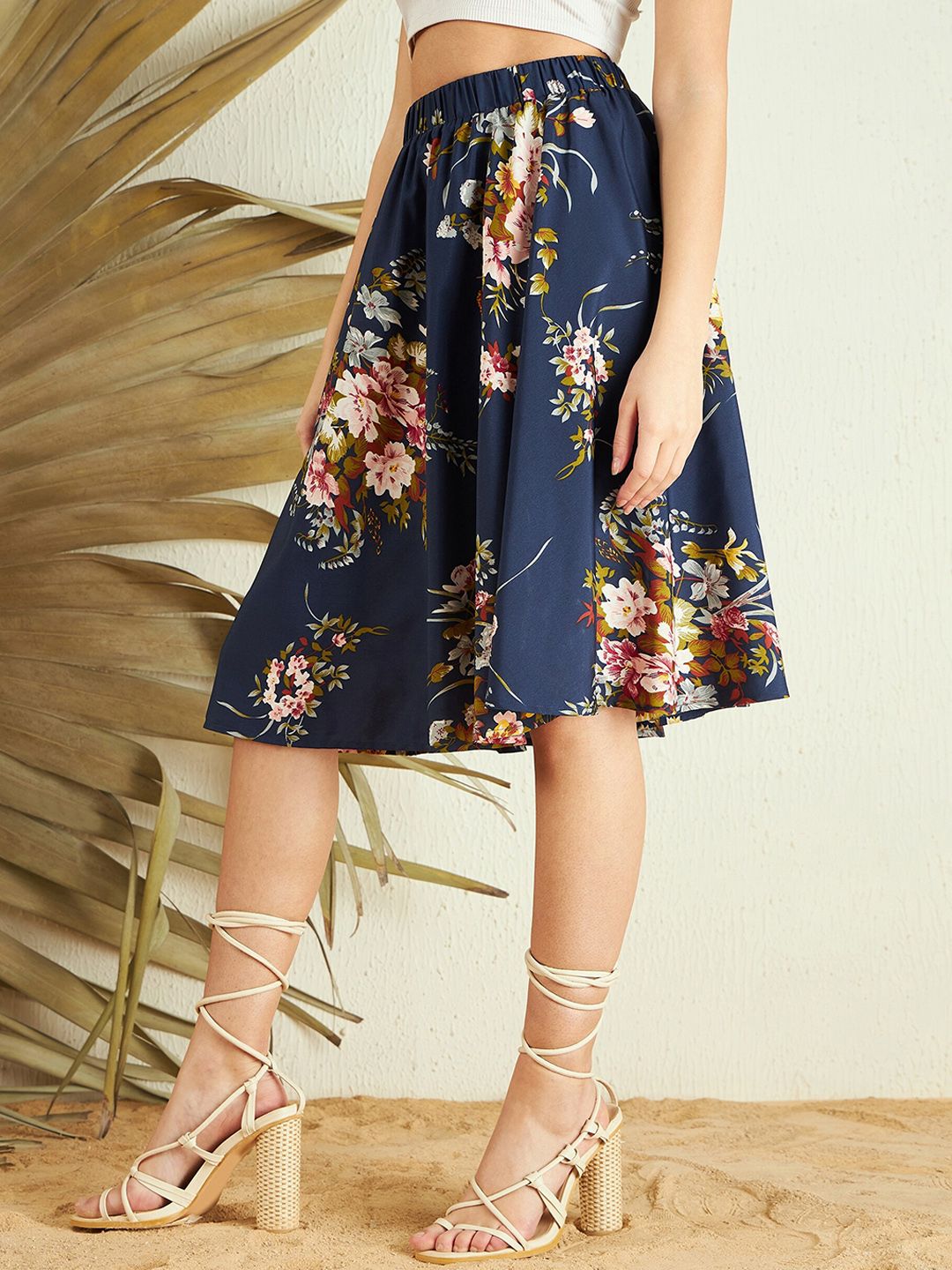 Berrylush Blue Floral Printed High-Rise Knee Length A-Line Skirt