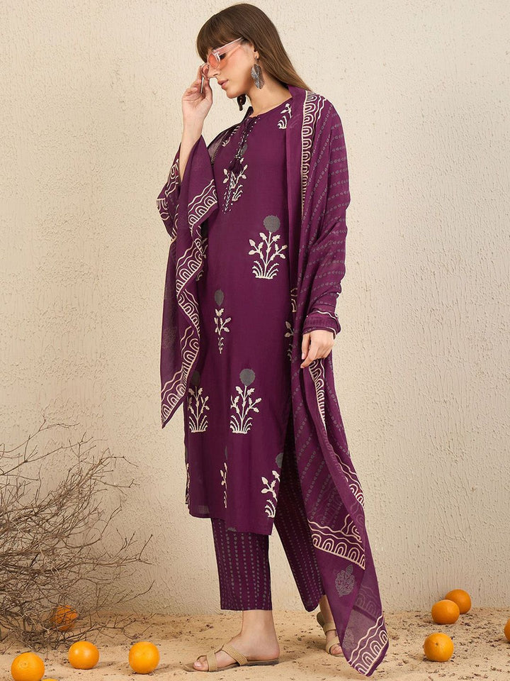 Indo Era Floral Printed Tie-Up Neck Pure Cotton Straight Kurta With Trousers & Dupatta