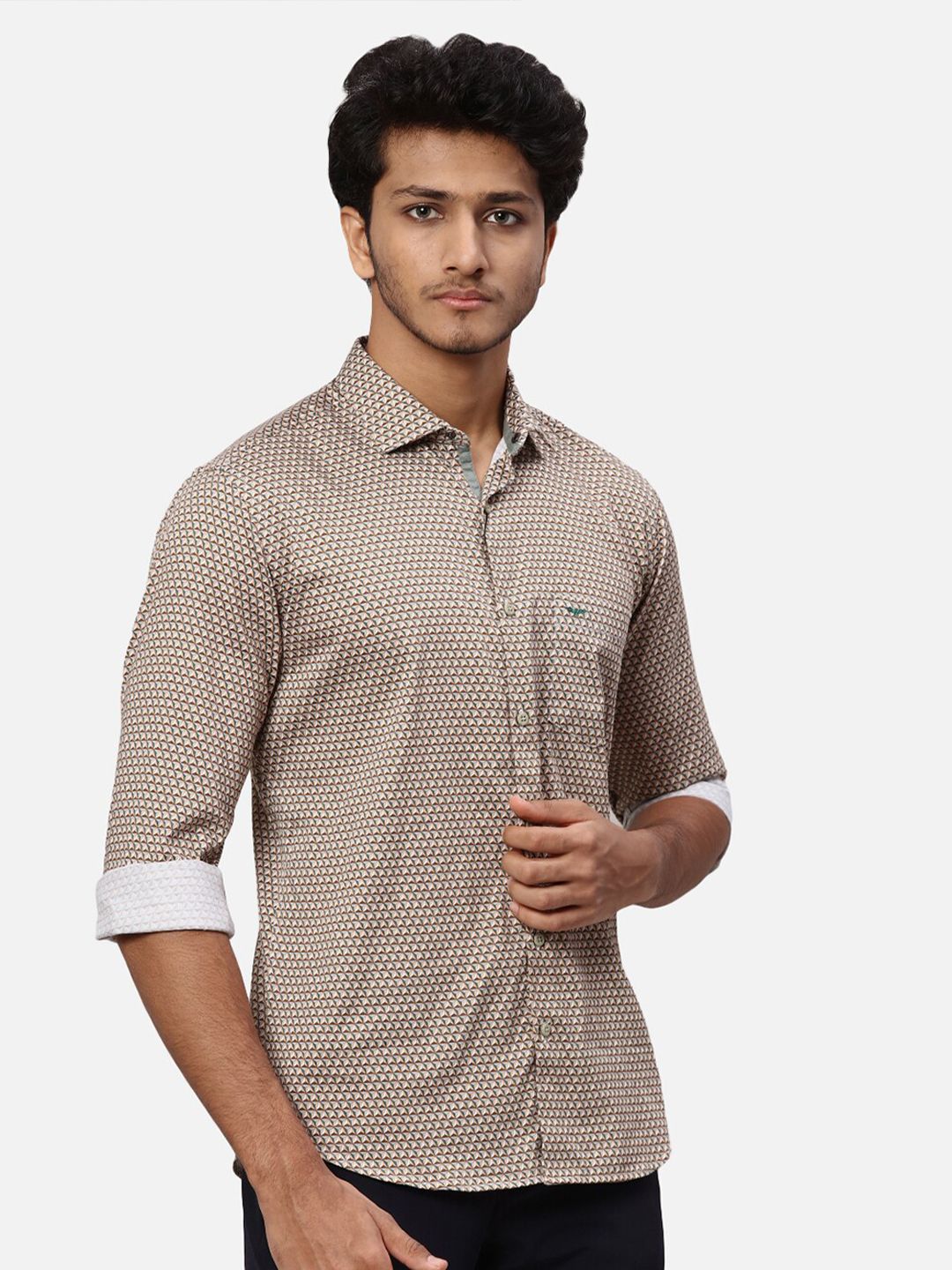 Park Avenue Geometric Printed Slim Fit Casual Shirt
