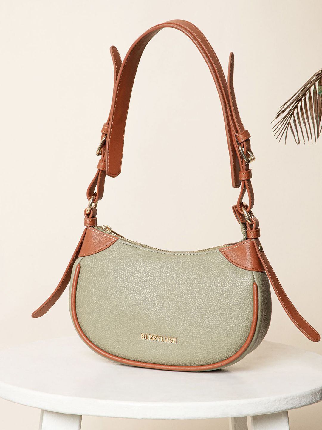 Berrylush Half Moon Handheld Bag