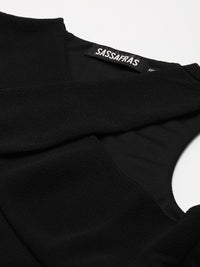 SASSAFRAS Black Halter Neck Fitted Crop Top