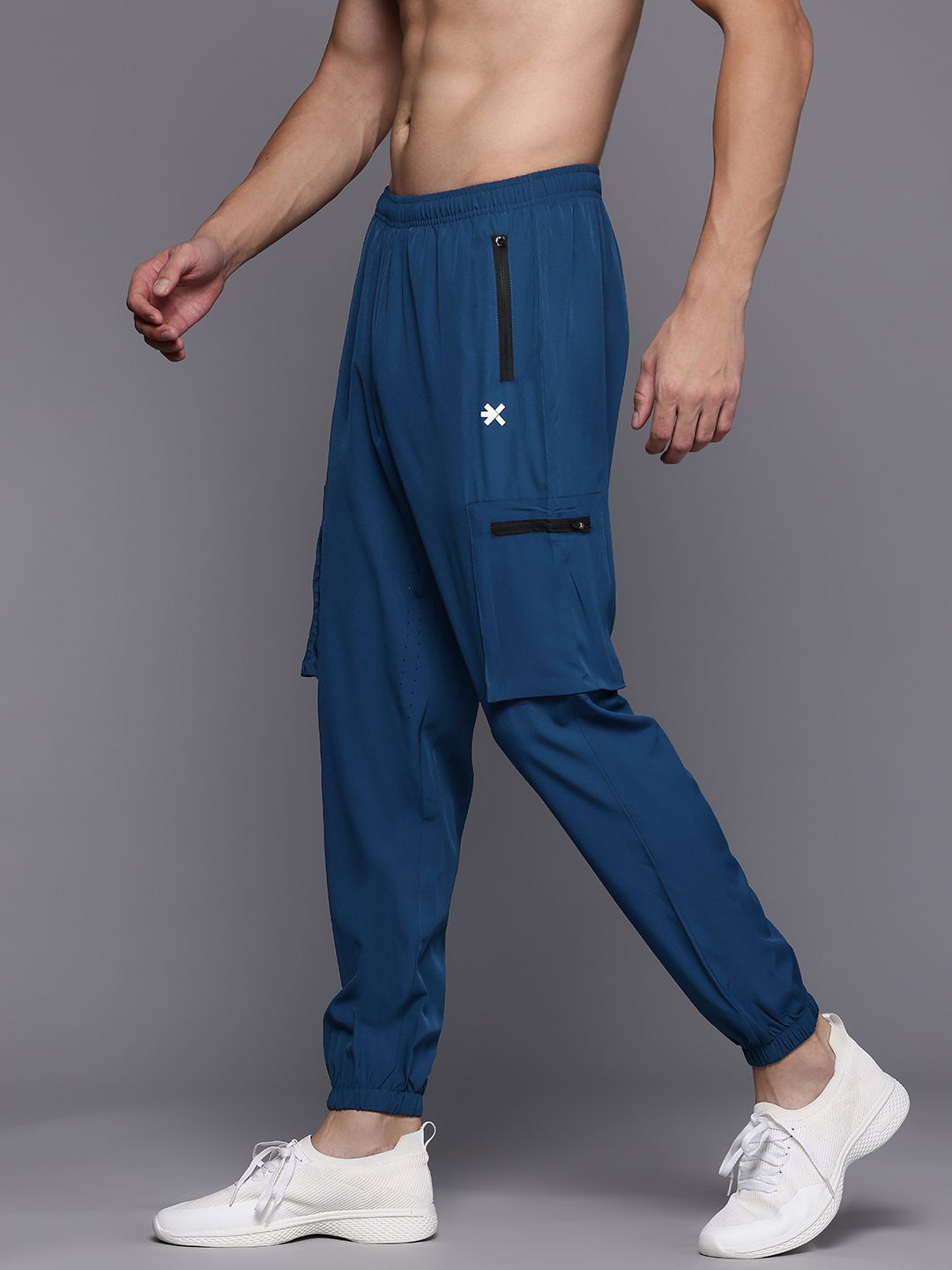 HRX by Hrithik Roshan Men Training Cargo-Style Joggers