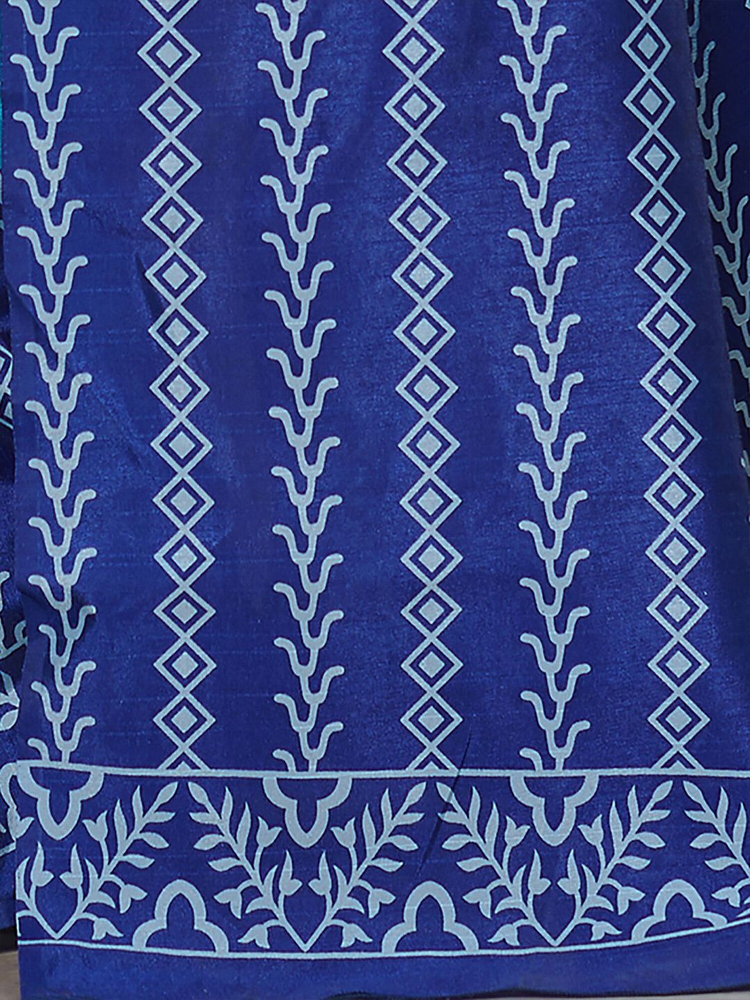 Saree mall Blue & White Ethnic Motifs Printed Art Silk Bagh Sarees