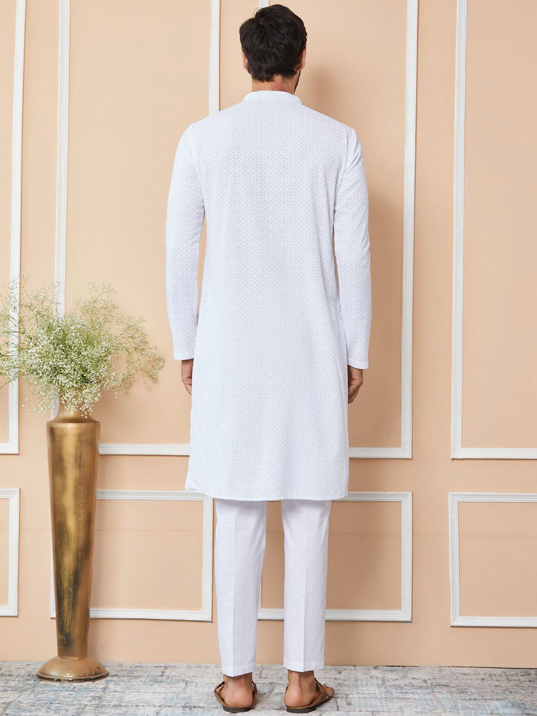 See Designs Floral Embroidered Mandarin Collar Pure Cotton Straight Kurta With Trousers