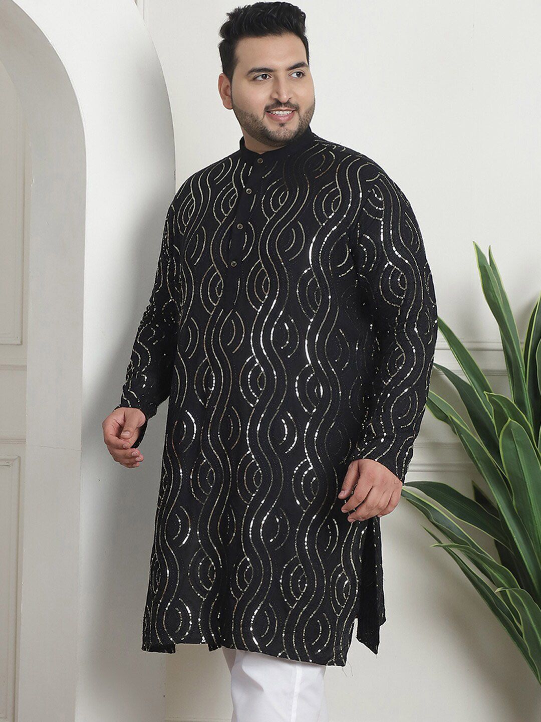 SOJANYA PLUS Geometric Embroidered Sequinned Mandarin Collar Cotton Straight Kurta