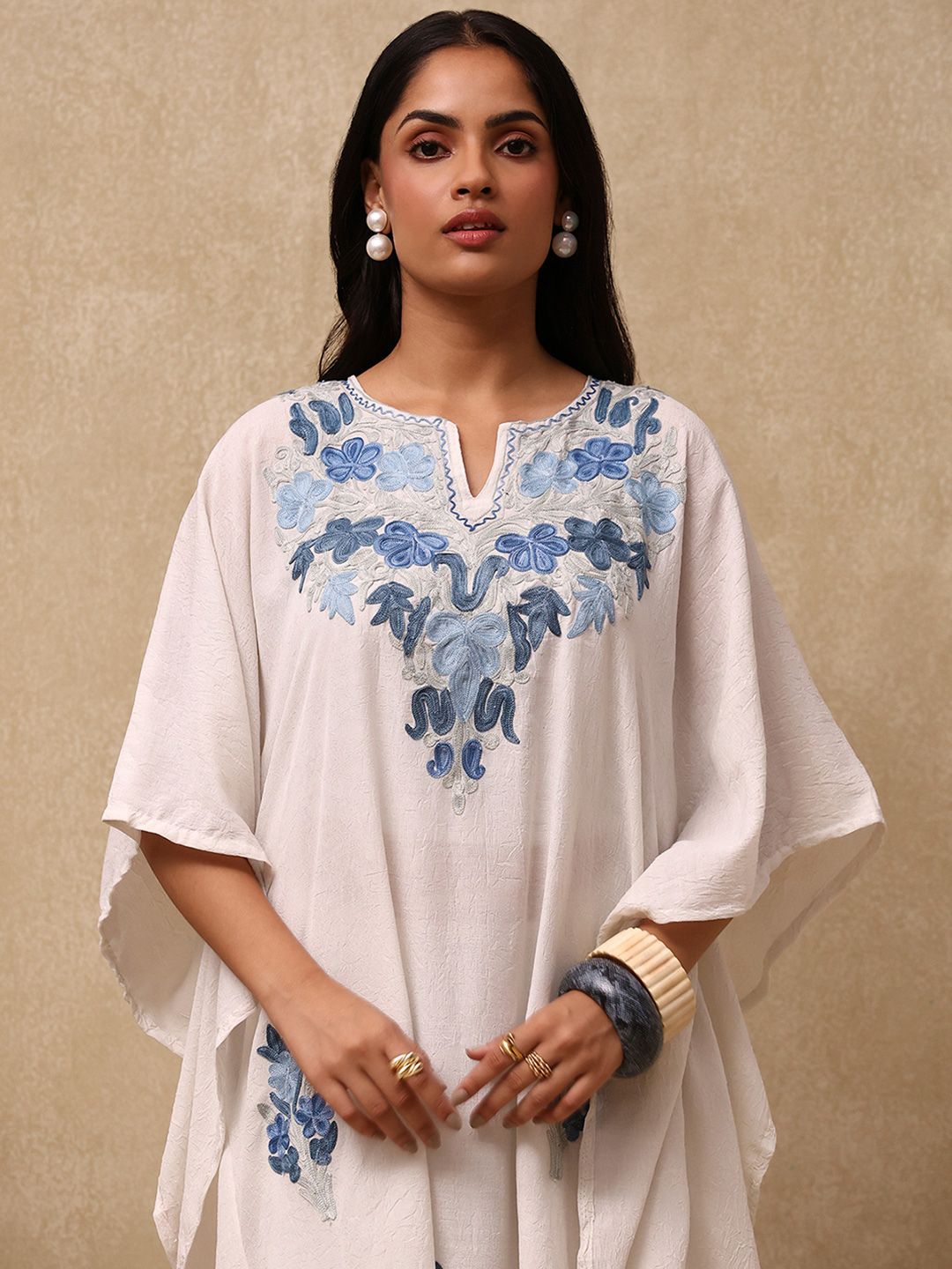 House of Chikankari Women Off White Craft Set Kaftan Sulam Aari