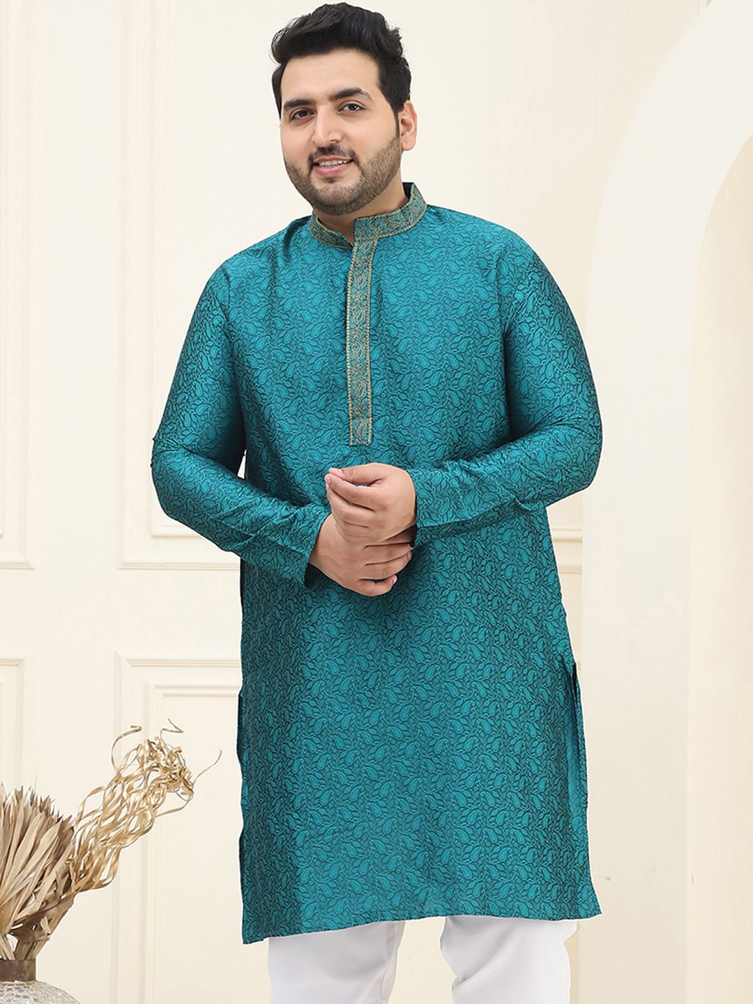 SOJANYA PLUS Men Teal Green Ethnic Motifs Embroidered Thread Work Kurta