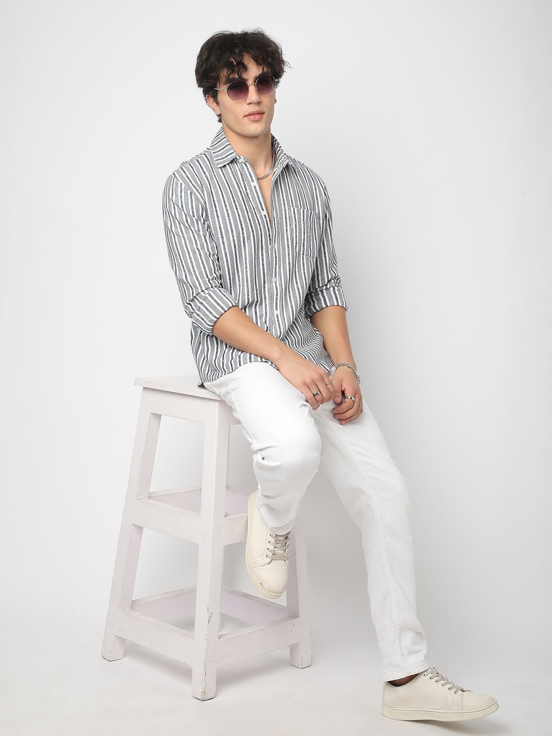 VASTRADO Men Classic Relaxed Fit Spread Collar Vertical Striped Cotton Casual Shirt