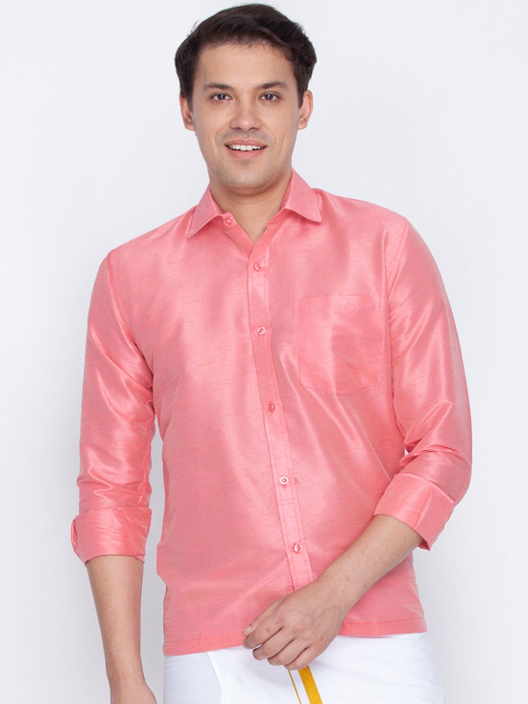 VASTRAMAY Men Pink Standard Regular Fit Solid Casual Shirt