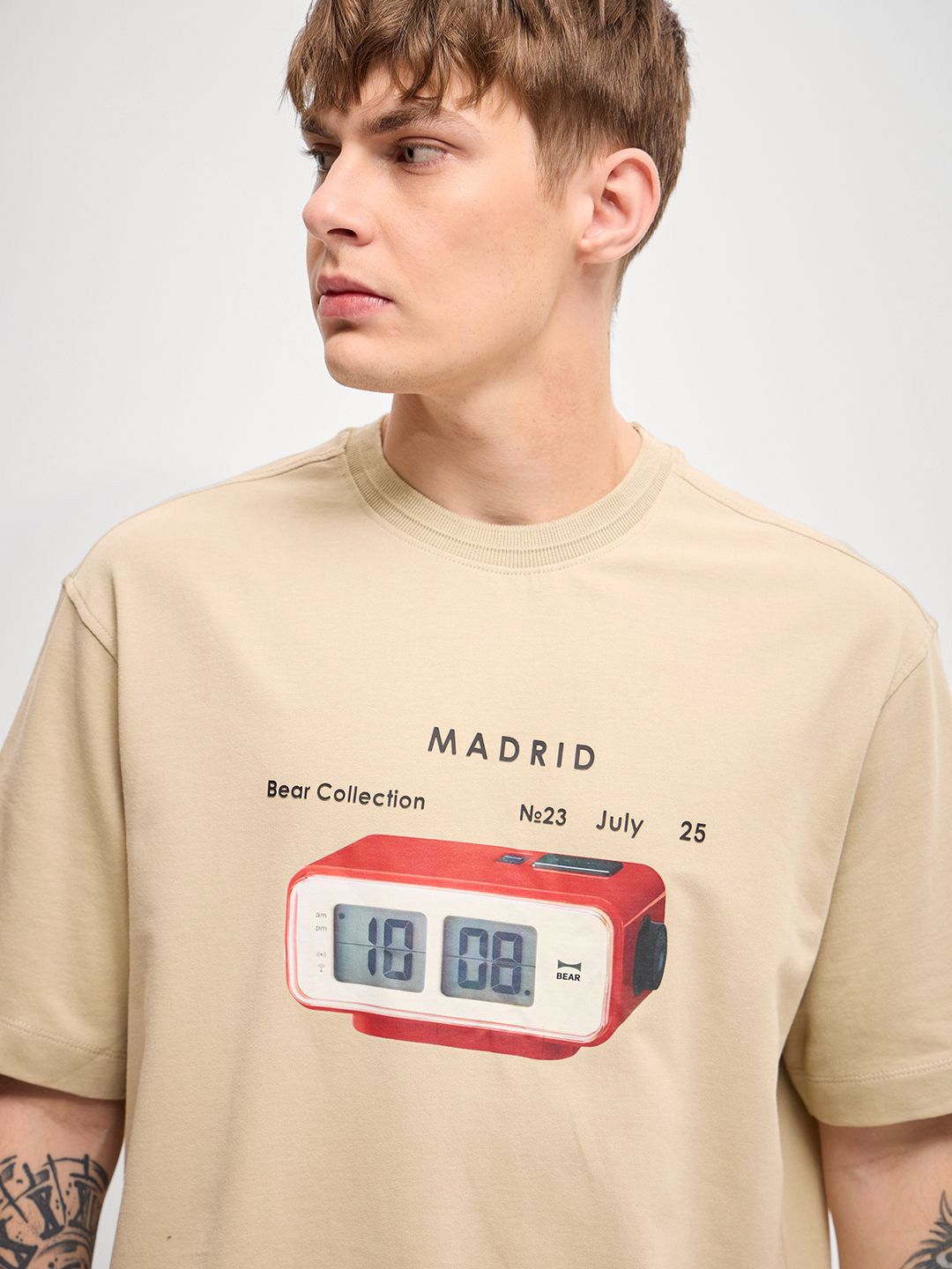 THE BEAR HOUSE Men Graphic Printed Round Neck Pure Cotton Oversized T-shirt