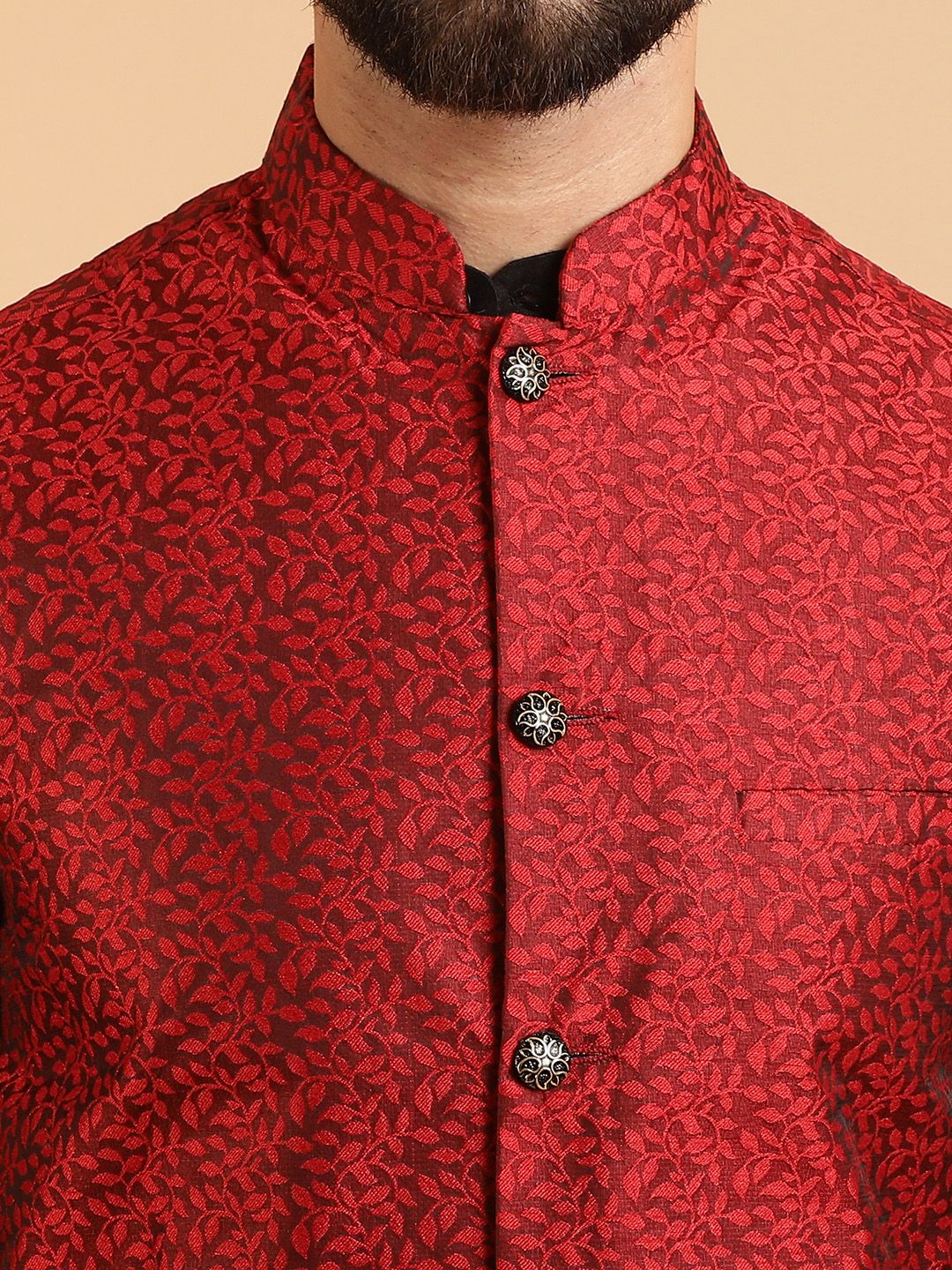 SOJANYA Men Black Jacquard Ethnic Motifs Woven Design Kurta with Churidar & Nehru Jacket