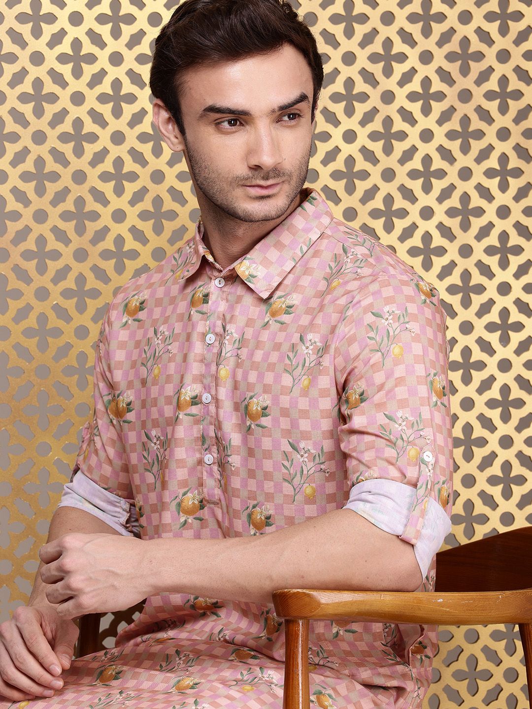 House of Pataudi Checked Jashn Kurta