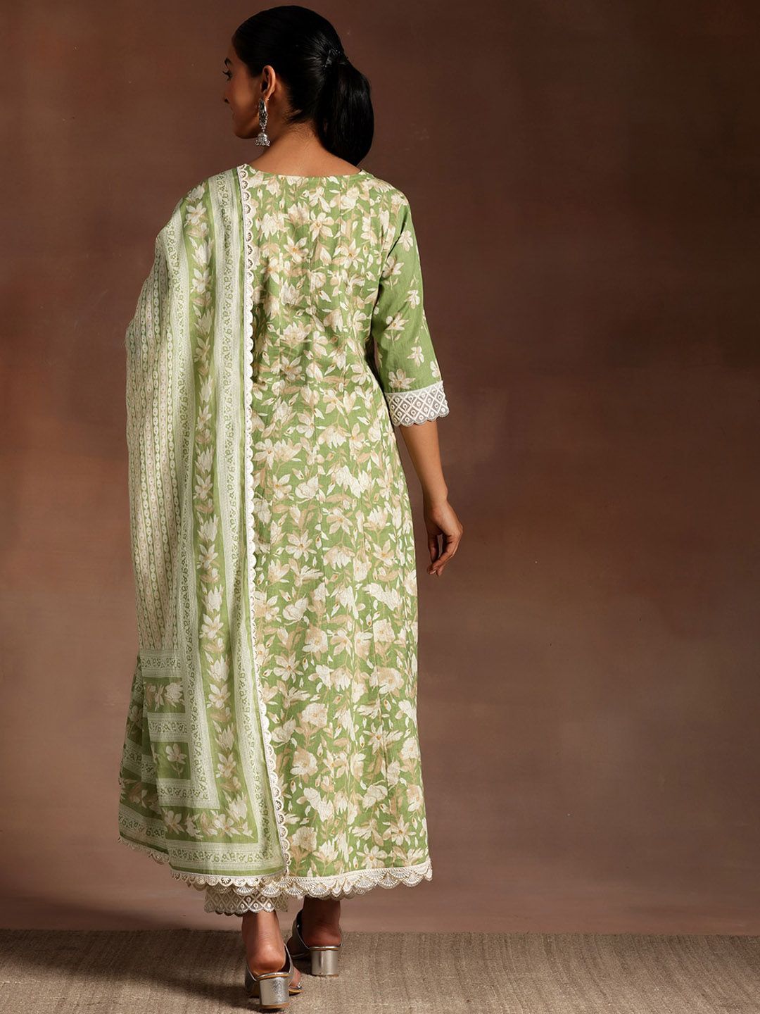 Libas Floral Embroidered Thread Work Pure Cotton Kurta & Trousers With Dupatta