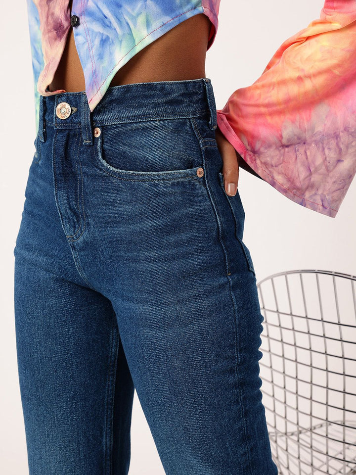 DressBerry Women Urban Savvy Straight Fit Faded Jeans