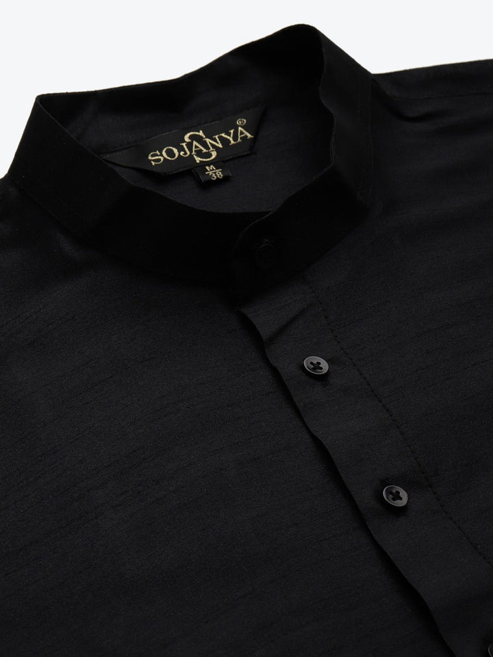 SOJANYA Men Black Kurta with Churidar & Nehru Jacket