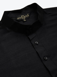SOJANYA Men Black Kurta with Churidar & Nehru Jacket